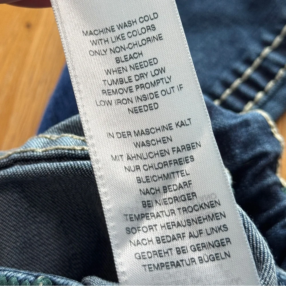 True Religion 2T Ricky Relaxed Straight Leg Jeans Unisex - Picture 9 of 11